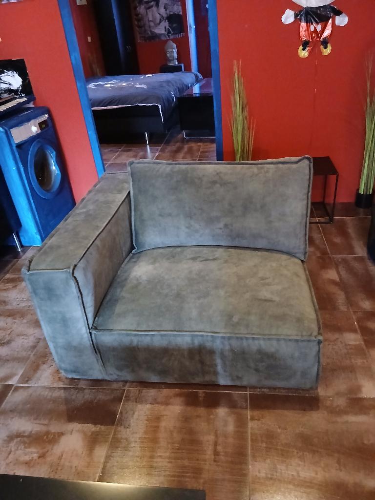Love seat, Huis en Inrichting, Banken | Sofa's en Chaises Longues, Gebruikt, Tweepersoons, 75 tot 100 cm, Ophalen of Verzenden