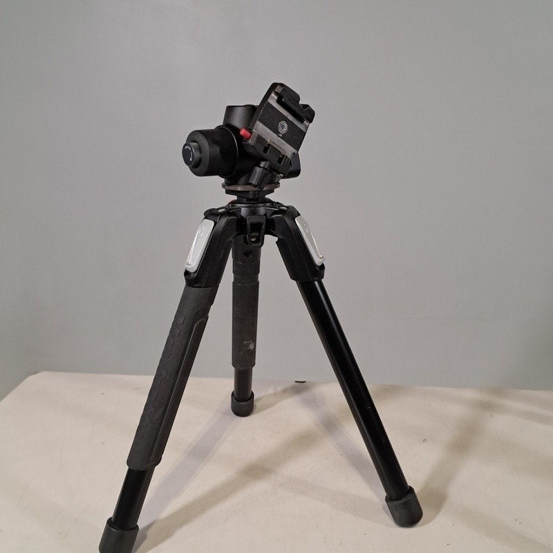 Tripod - Manfrotto 190 Statief met 468MGGQ6 Balhoofd, Audio, Tv en Foto, Fotografie | Statieven en Balhoofden, Gebruikt, Snelkoppelingsplaat