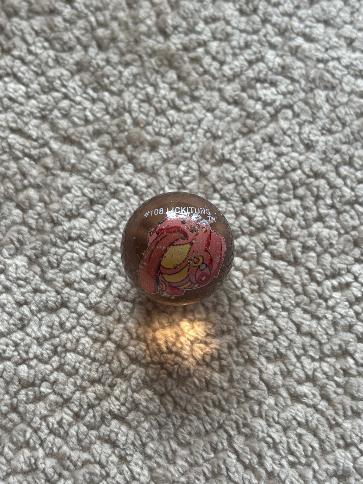 Pokémon knikker #108 Lickitung - Vintage verzamelobject, Ophalen of Verzenden, Gebruikt