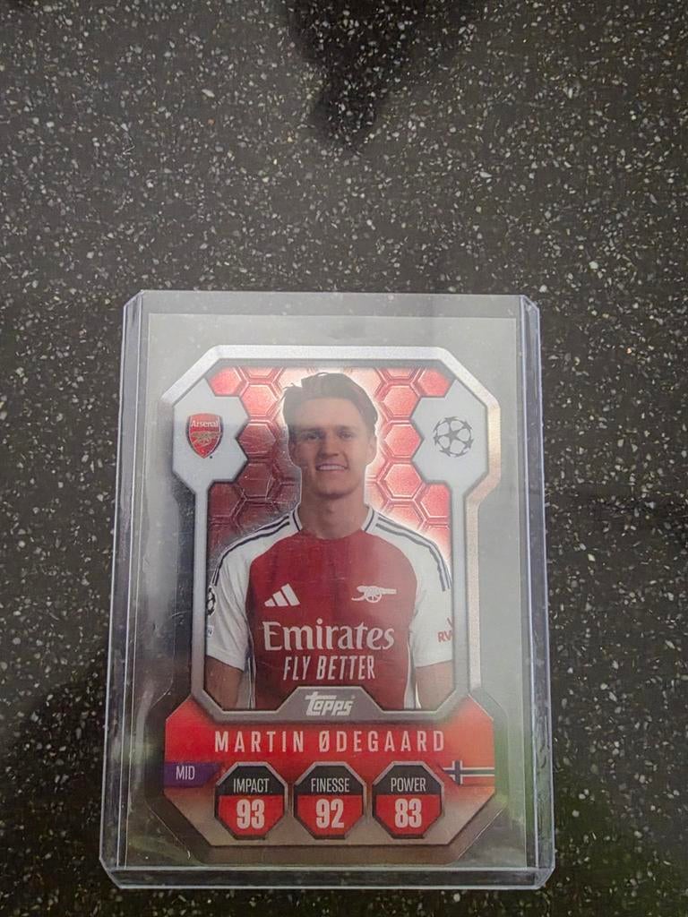 Topps match attax 24/25 Martin Ødegaard chrome shield, Ophalen of Verzenden, Nieuw, Plaatje
