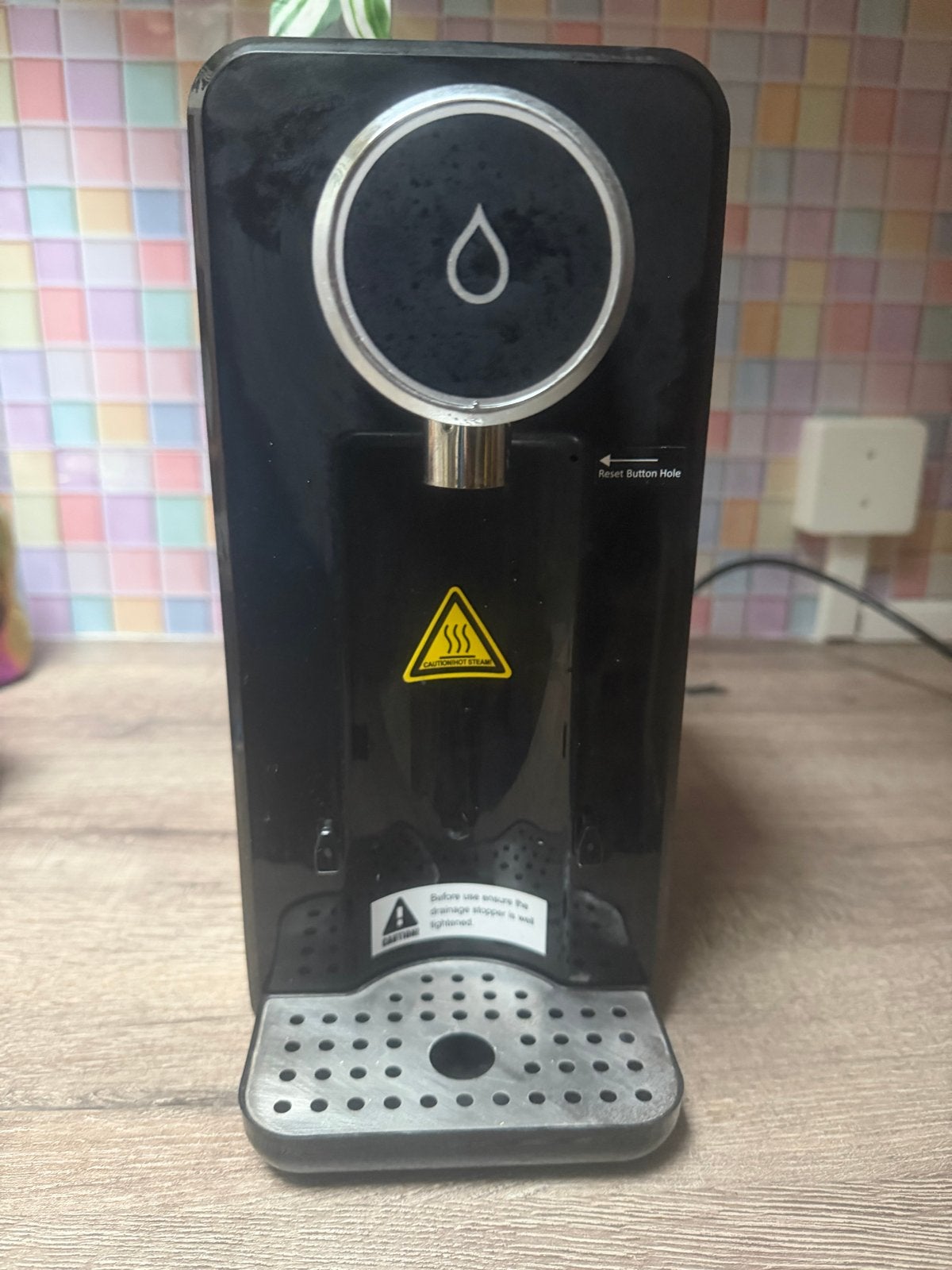 Instant heetwaterdispenser - Zwart, 1 tot 2 liter, Ophalen of Verzenden, Zo goed als nieuw