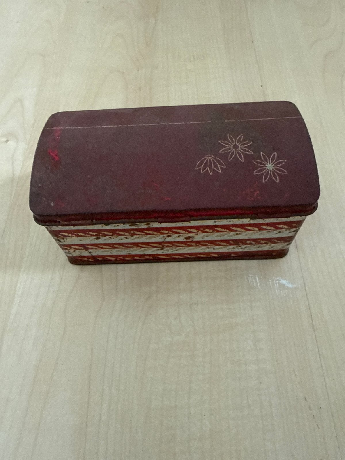 Vintage Albert Heijn blik - rood/wit gestreept, Verzamelen, Ophalen of Verzenden, Gebruikt, Koek(jes), Overige merken