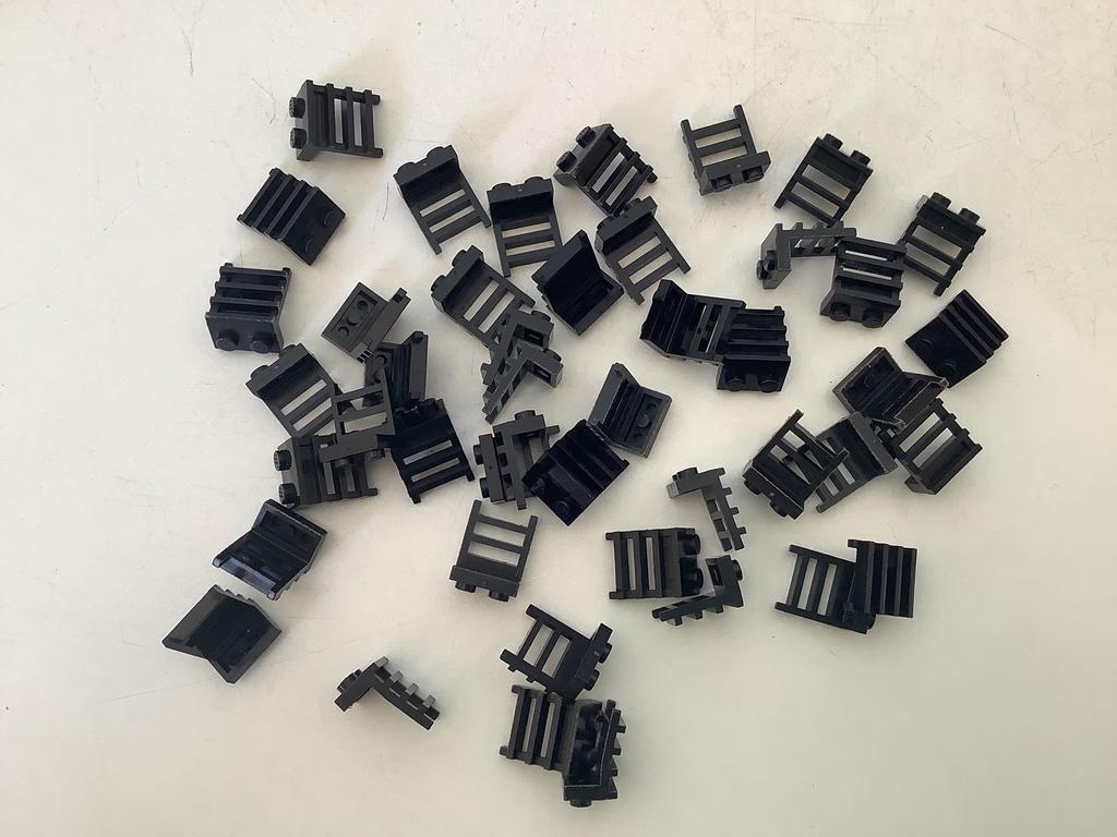 Lego plaat aangepast 1x2 met ladder zwart, Ophalen of Verzenden, Gebruikt, Losse stenen, Lego