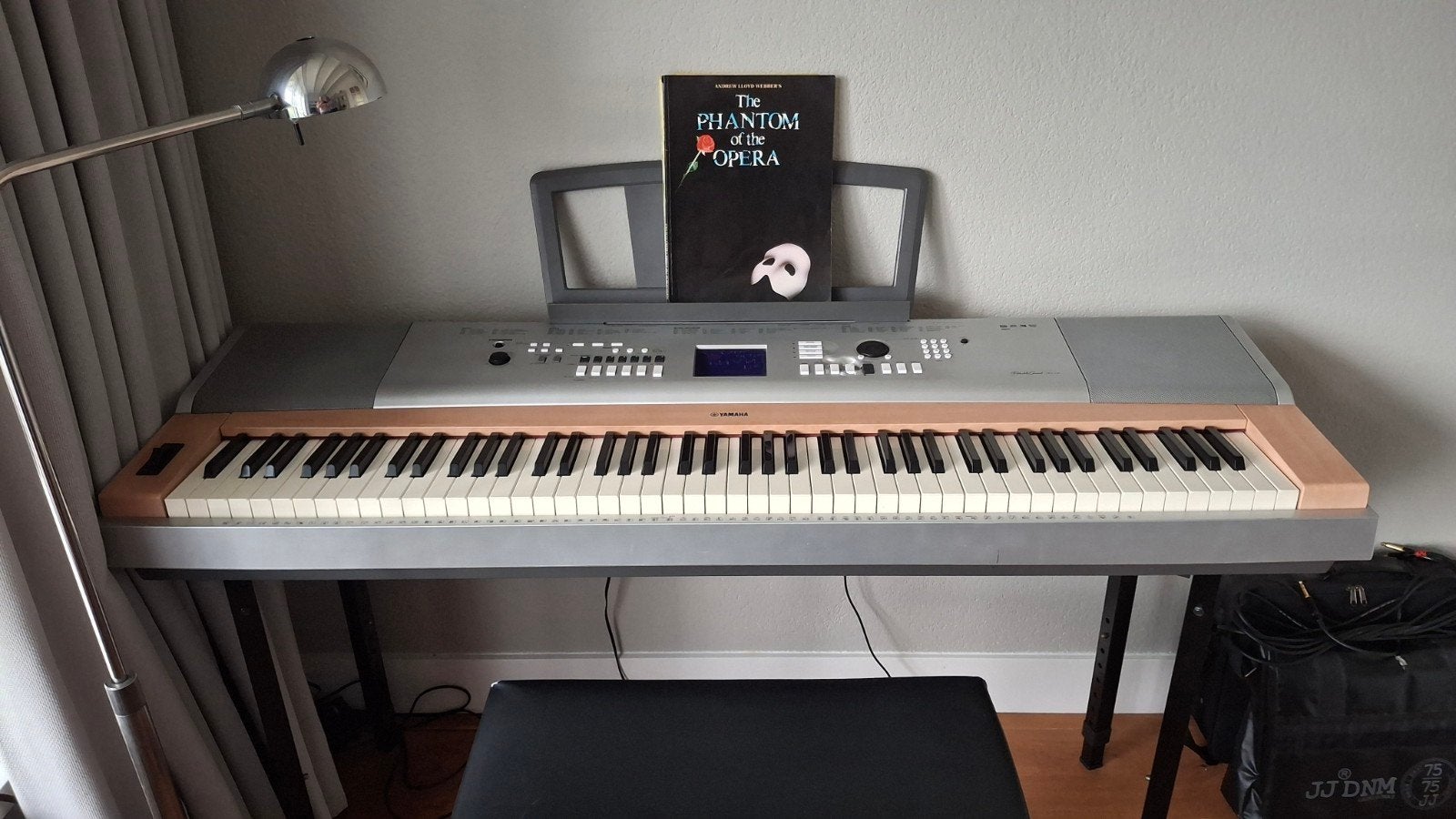 Yamaha DGX-630 Portable Grand digitale piano., Muziek en Instrumenten, Piano's, Ophalen, Gebruikt, Overige kleuren, Digitaal