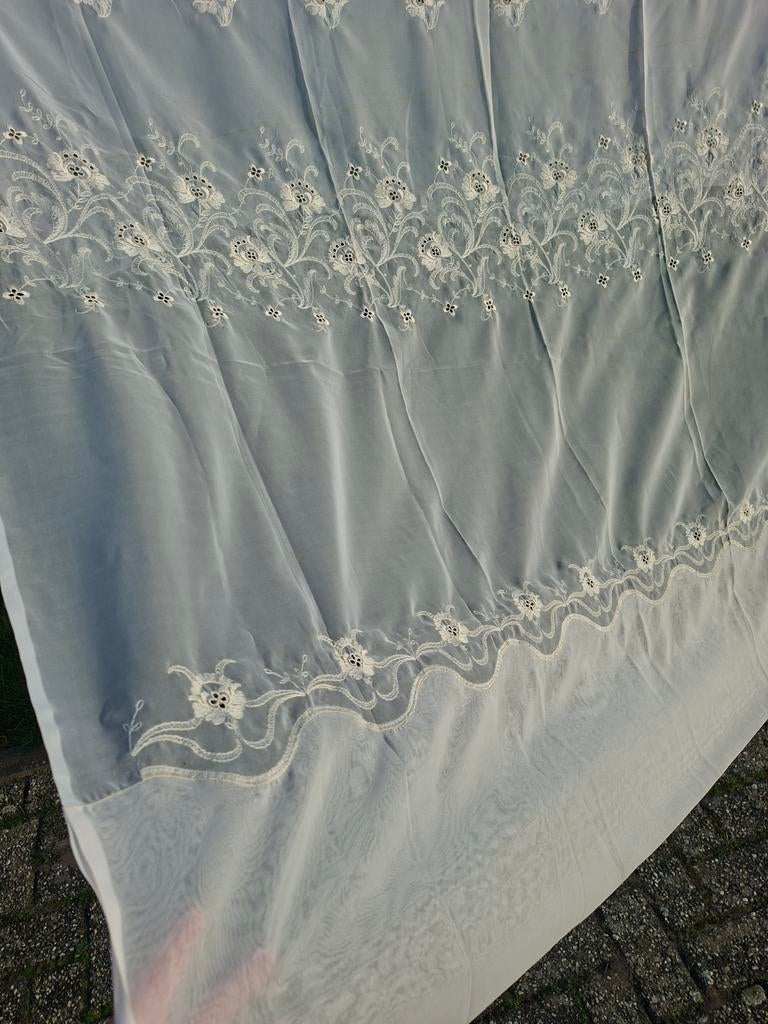 Vintage vitrage met bloemen, Antiek en Kunst, Antiek | Kleden en Textiel, Ophalen of Verzenden