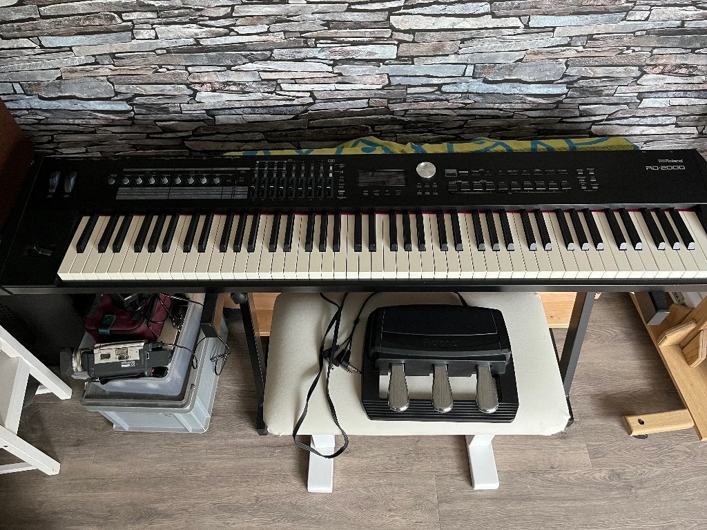 Roland RD2000, Ophalen, 88 toetsen, Roland, Zo goed als nieuw