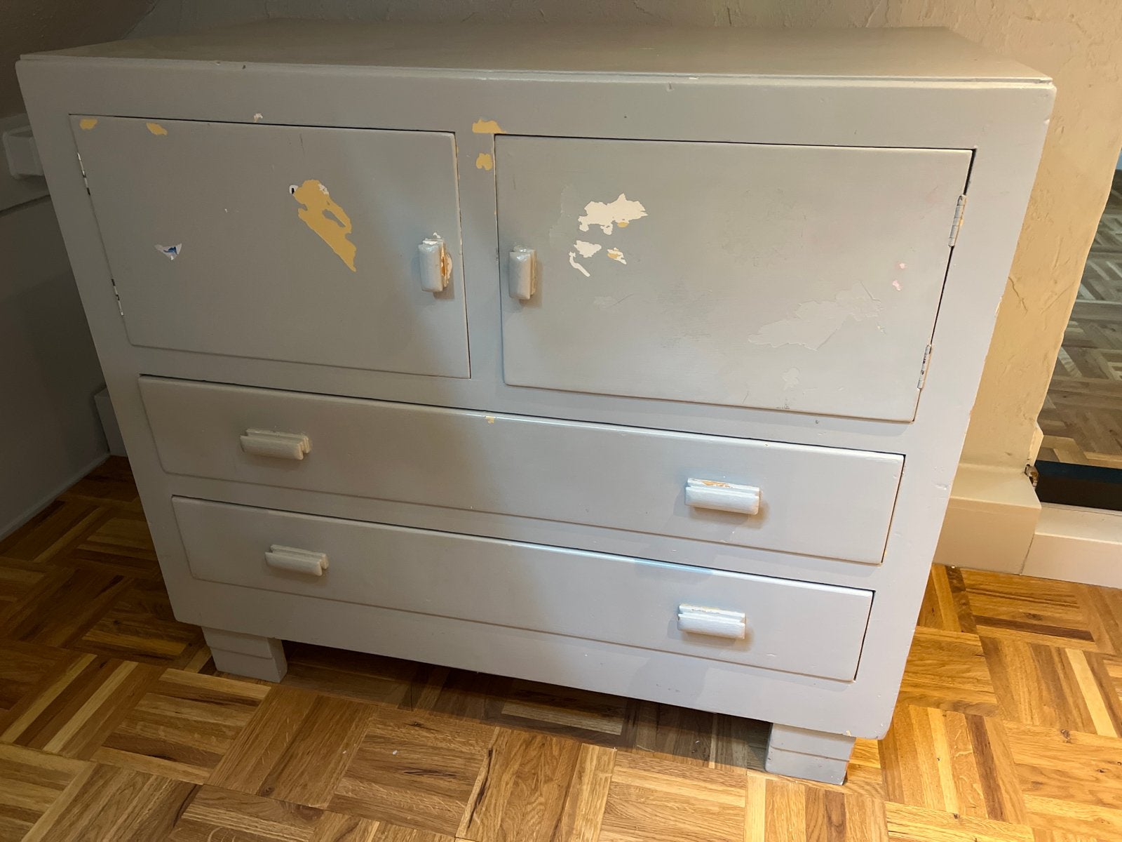 Antieke commode moet nu weg, Kinderen en Baby's, Kinderkamer | Commodes en Kasten, Gebruikt, 50 tot 70 cm, 75 tot 100 cm, Commode