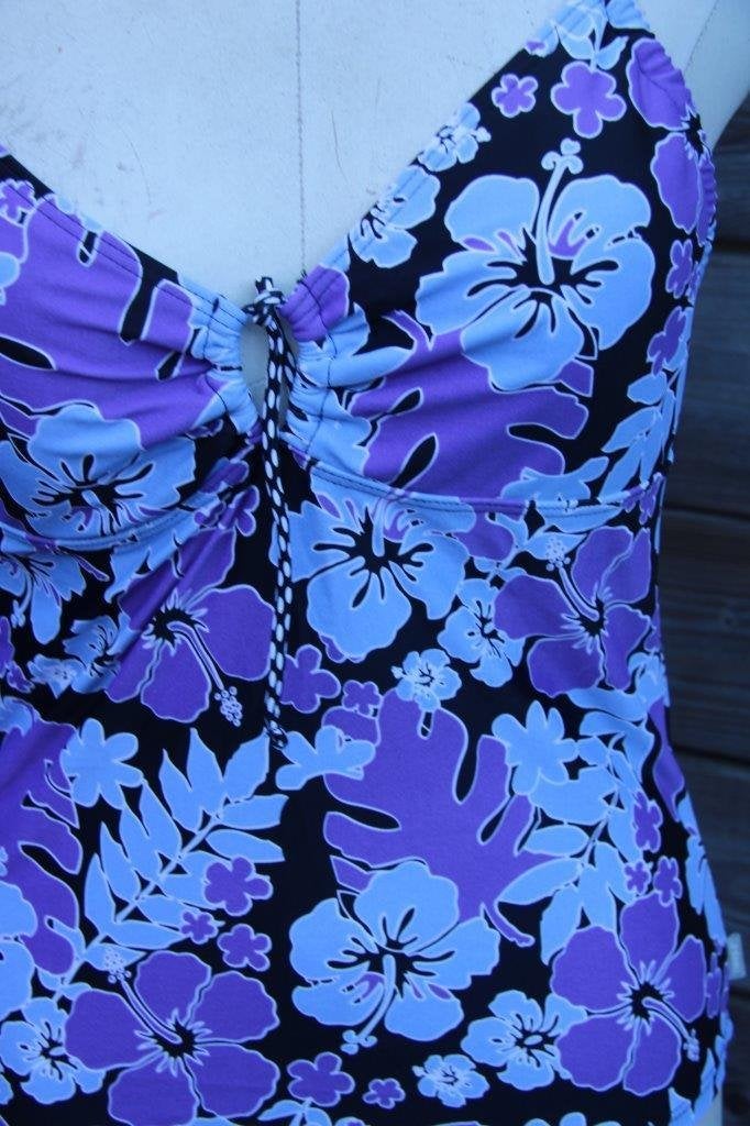 Tankinitop zwart/ blauw/ paars Tweka mt 40 B cup Vaste prijs, Blauw, Badpak, Ophalen of Verzenden, Zo goed als nieuw