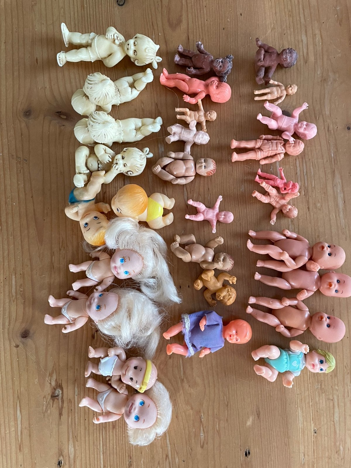 Hele kleine poppetjes, Ophalen of Verzenden, Gebruikt, Overige typen
