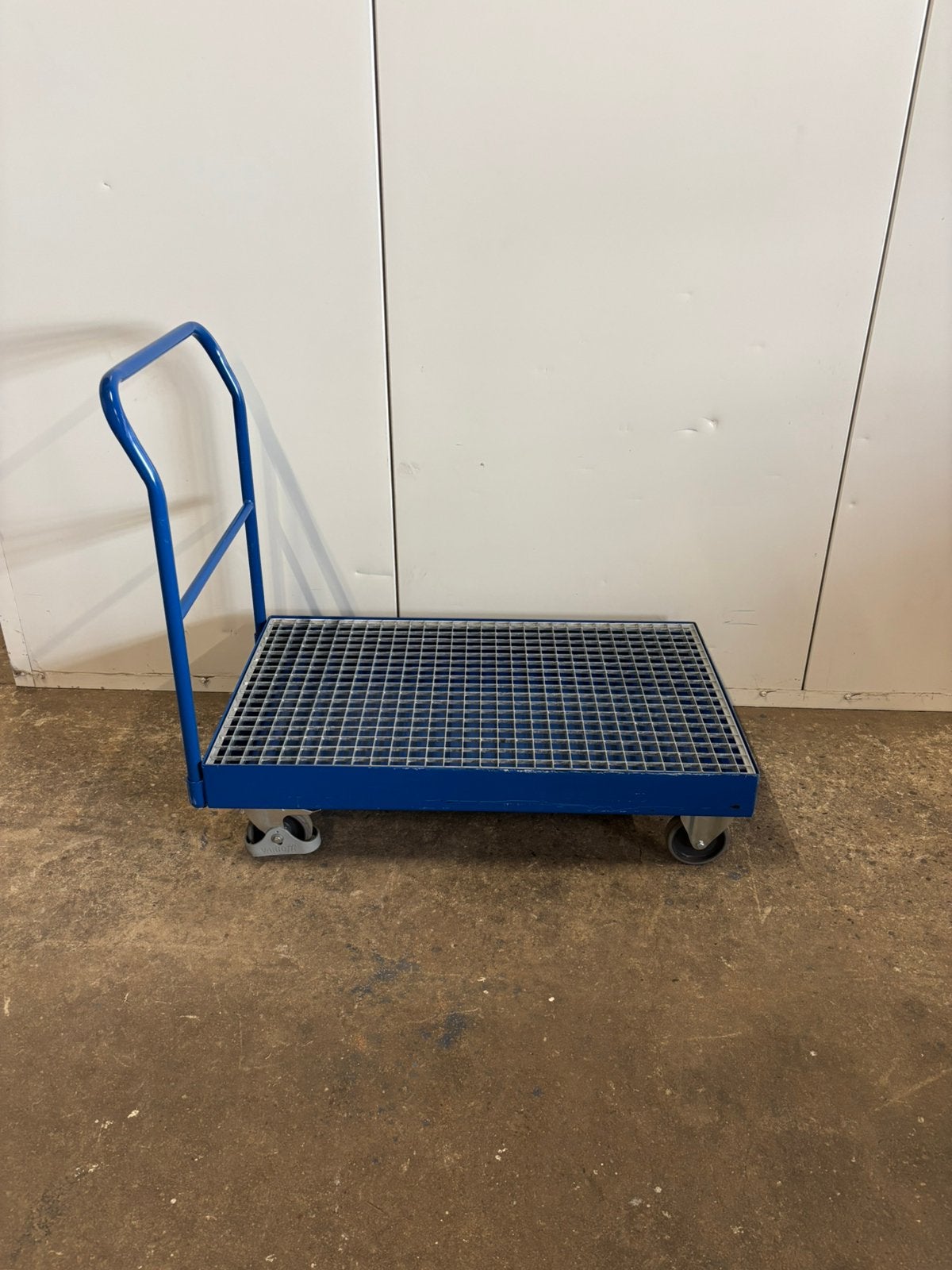 Variofit SW-600.121 vatenlekbakwagen / lekbak / kar /wagen, Ophalen, Gebruikt, Transportkar, .
