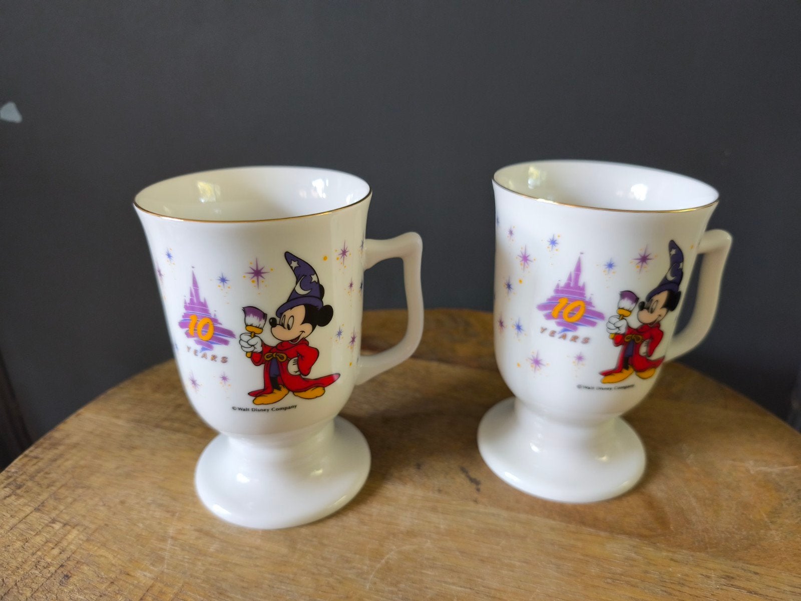 2x Mok Disneyland Tokyo 10 Years Mickey Mouse zeldzaam, Ophalen of Verzenden, Mickey Mouse, Zo goed als nieuw
