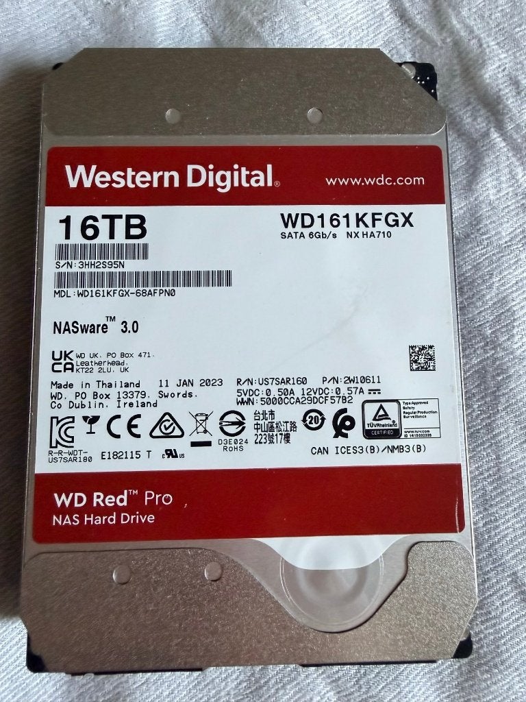 5x Western Digital WD161KFGX 16TB WD Red Pro NAS HDD, Computers en Software, NAS, Ophalen of Verzenden, Gebruikt