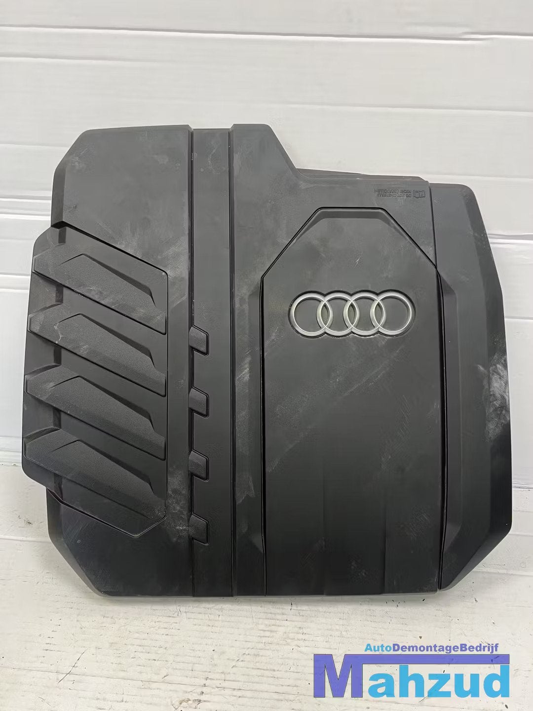 AUDI A6 C8 2.0 TFSI Motorplaat motorbeschermplaat 06N103935, Gebruikt, AUDI AG, Auto-Union-Strasse 1
85045  Ingolstadt, DE, Kundenbetreuung@audi.de