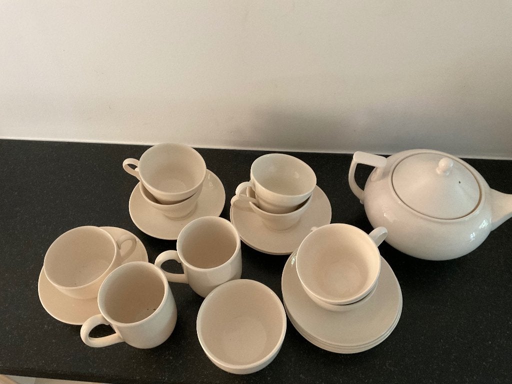 Servies, Ophalen, Klassiek, Zo goed als nieuw, Kop(pen) en/of Schotel(s)