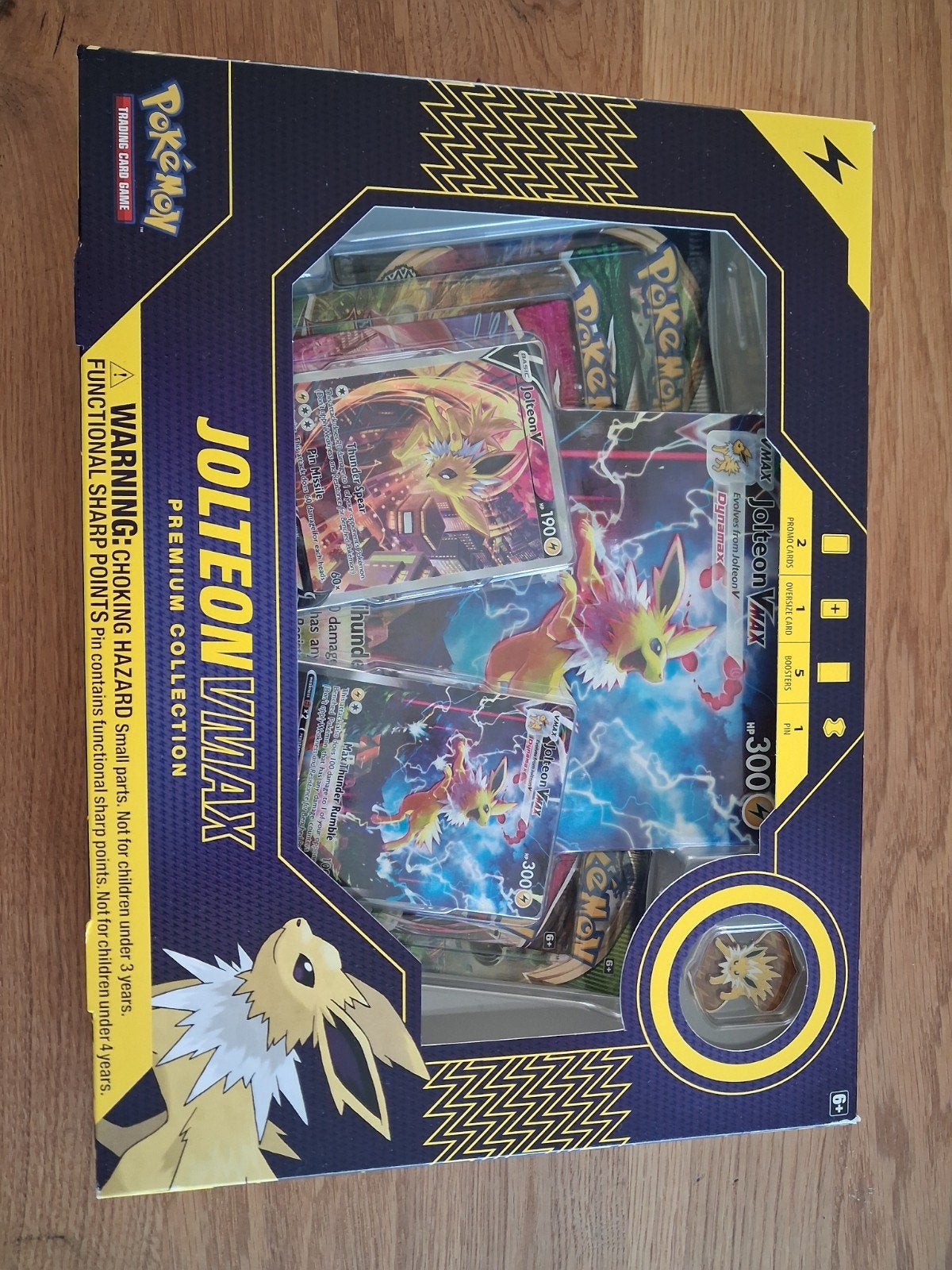Pokémon Jolteon VMAX Premium Collectie Box, Ophalen, Nieuw, Overige typen