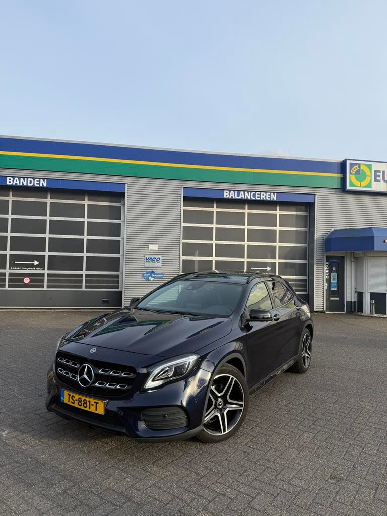 Mercedes-Benz GLA 180 122pk 7G-DCT 2018 Blauw, Auto's, Mercedes-Benz, Particulier, GLA, Benzine, SUV of Terreinwagen, Automaat