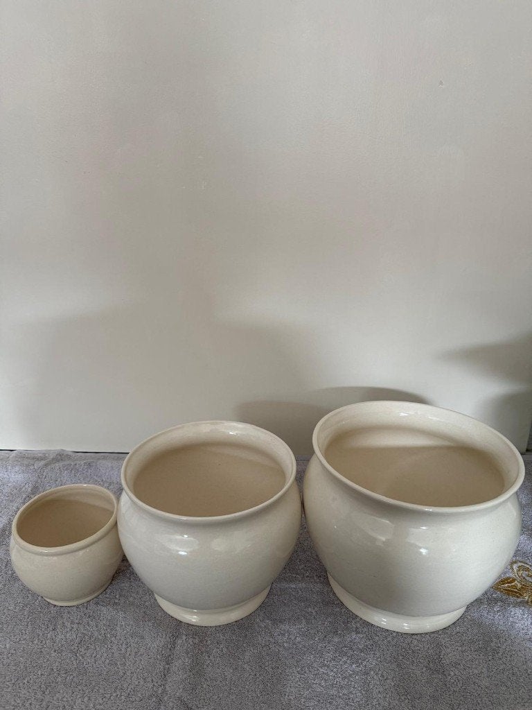 Set van 3 Elegante Keramische Bloempotten – Crème/Wit, Tuin en Terras, Bloempotten, Zo goed als nieuw, Aardewerk, Binnen, Balkon