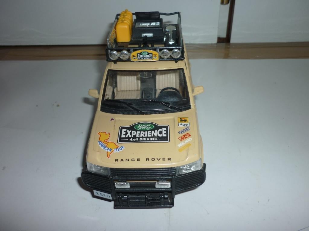 Burago 1:24 Range Rover Safari in mooie staat zie foto, s, Ophalen of Verzenden, Gebruikt, Auto, Bburago
