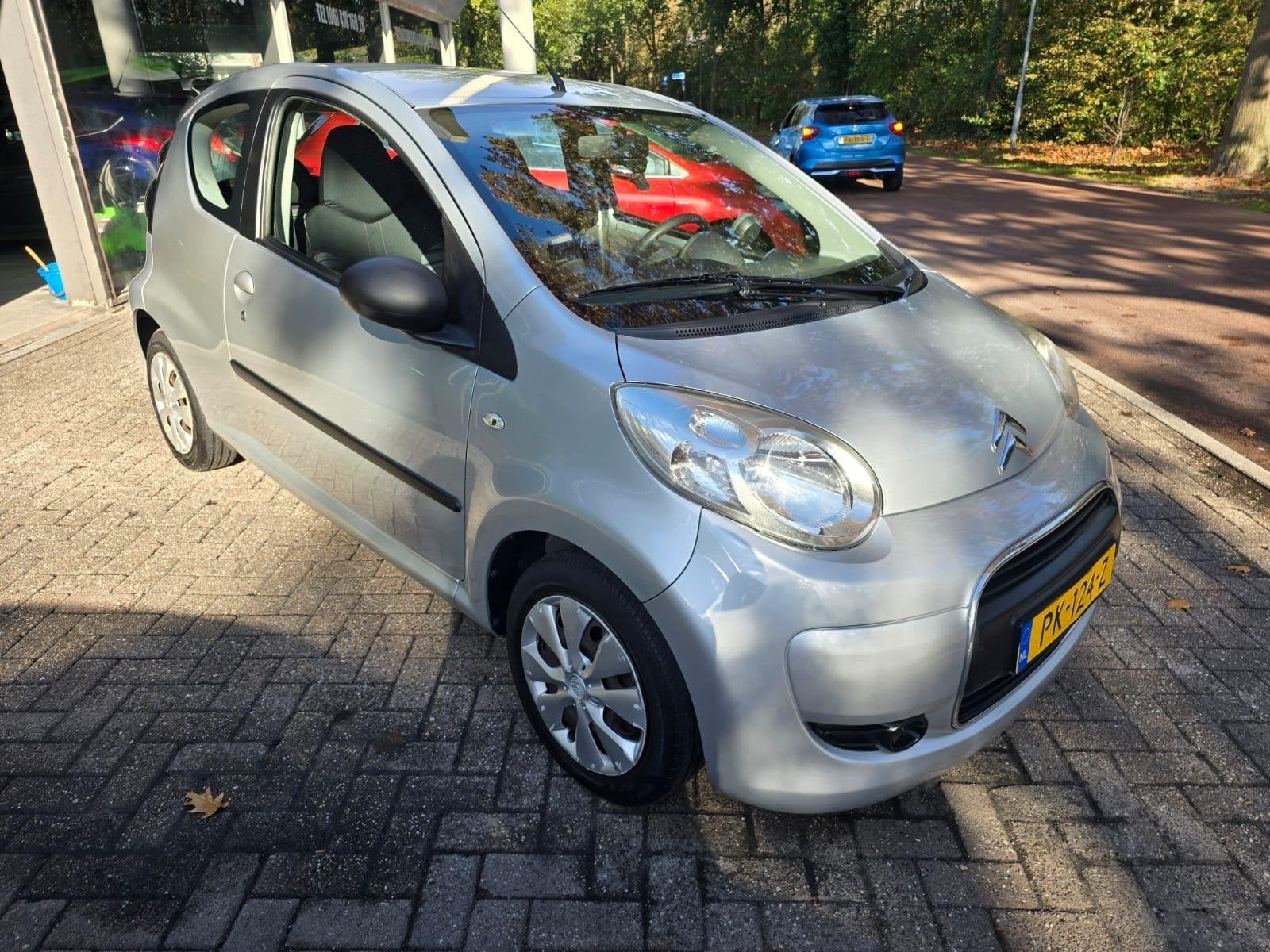Citroen C1 1.0-12V Ambiance | AUTOMAAT | AIRCO | ELEK.PAKKET, Dealer onderhouden, Gebruikt, 4 stoelen, 68 pk