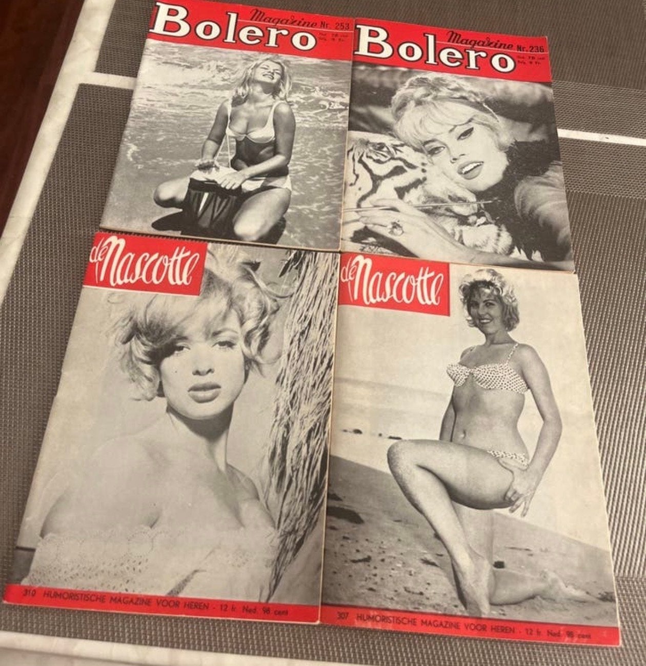 Set van 4 Vintage Humoristische Magazines: Bolero & Mascotte, Ophalen of Verzenden, Gelezen, Overige typen