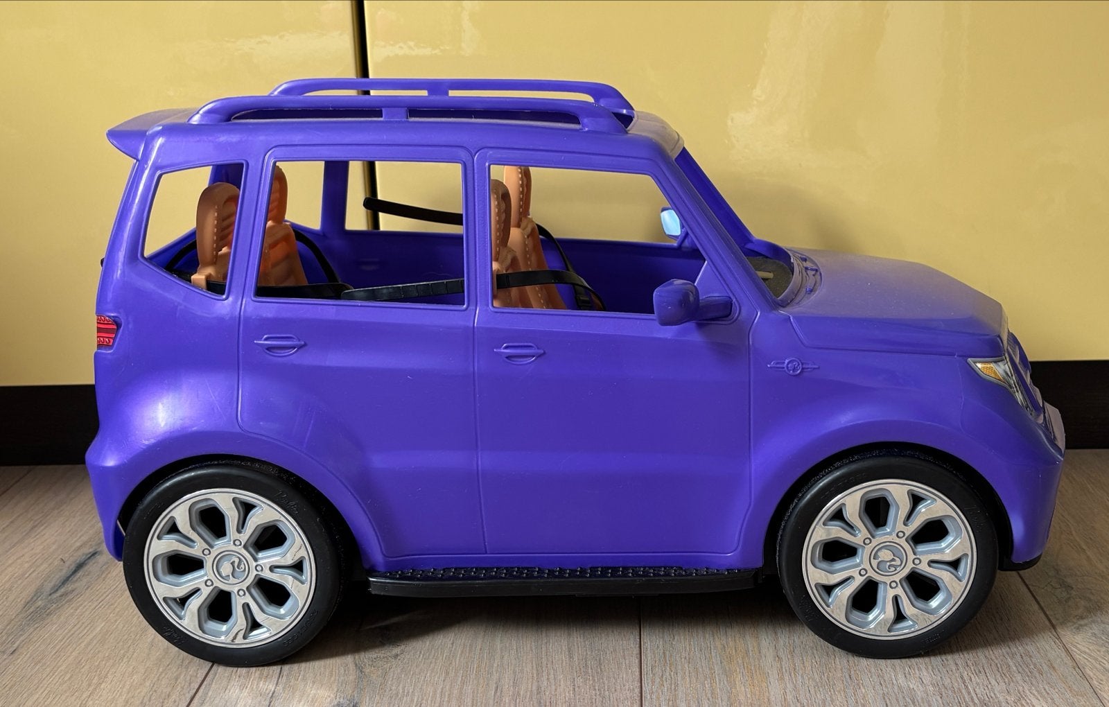 Barbie auto | paars met toebehoren, Ophalen of Verzenden, Gebruikt