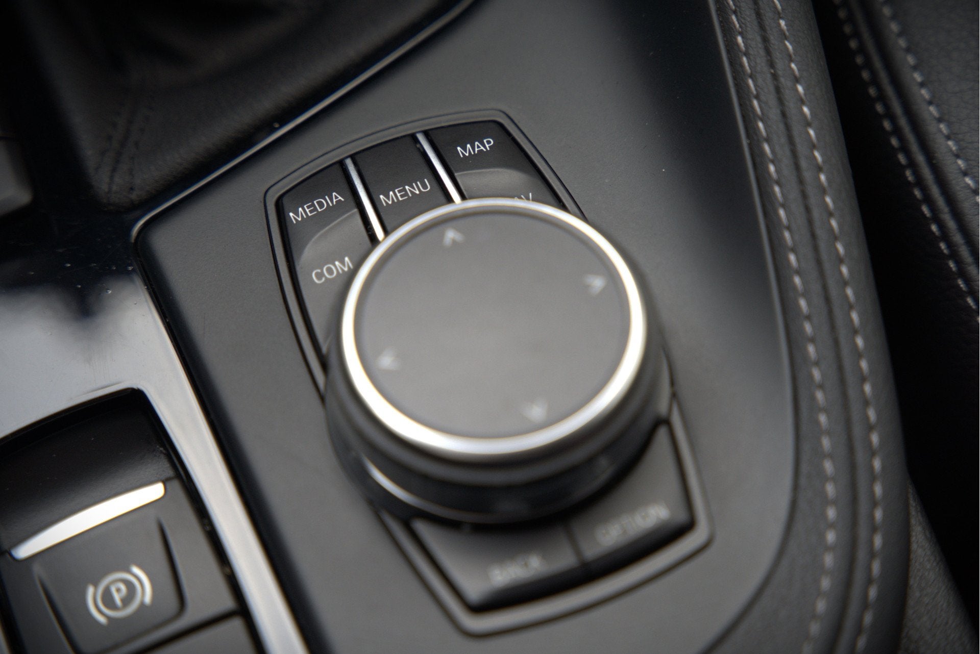 Foto 48 van BMW X1 xDrive20i High Executive | Panoramadak | Head-Up Disp
