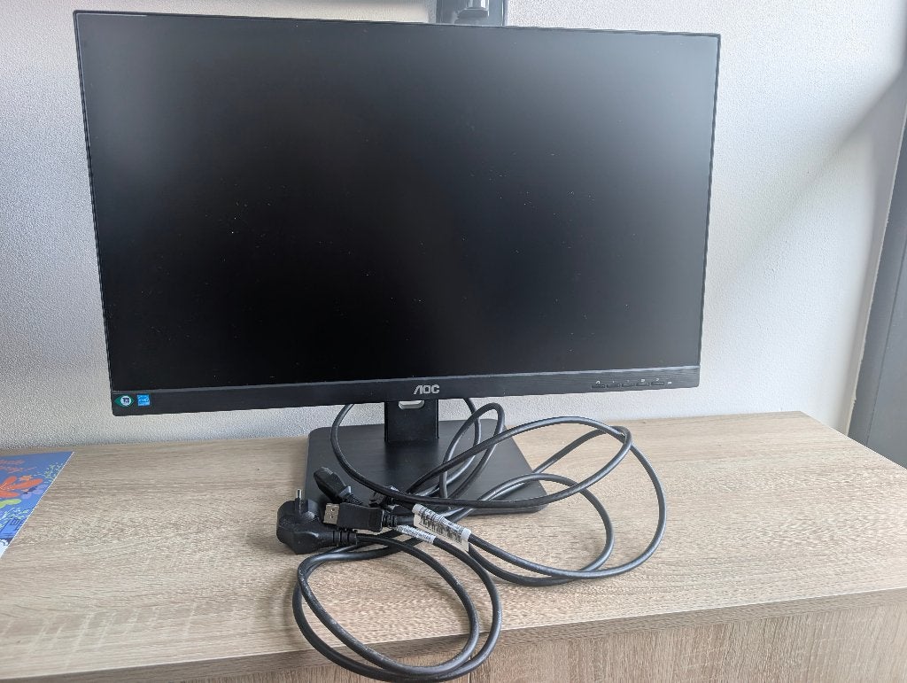 AOC Q24P2Q Zwart aangeboden, Computers en Software, IPS, DisplayPort, In hoogte verstelbaar, AOC P