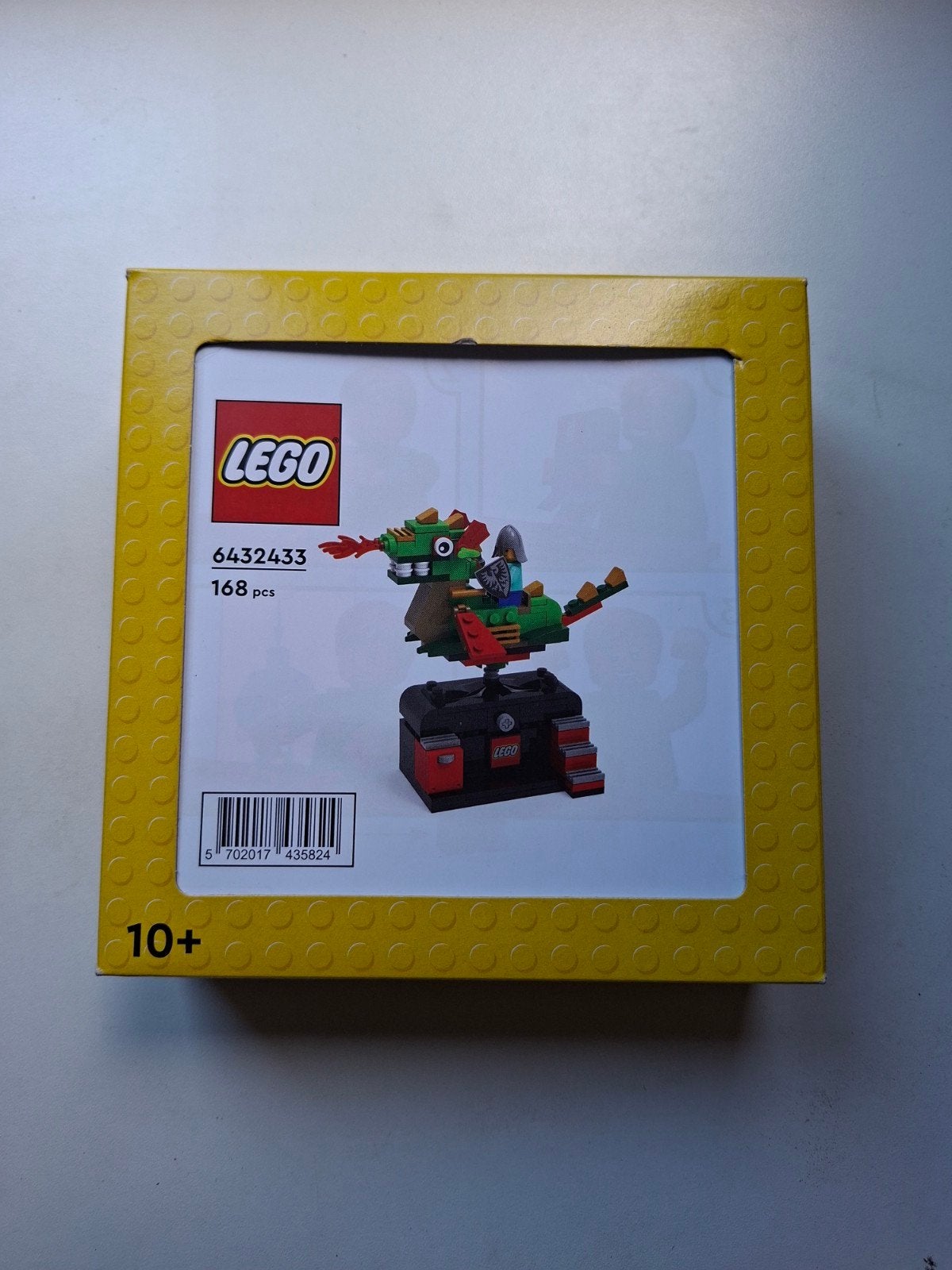 Nieuw LEGO Collectors Item - Draak met Schatkist 6432433, Lego, Nieuw, Ophalen of Verzenden, Compleet