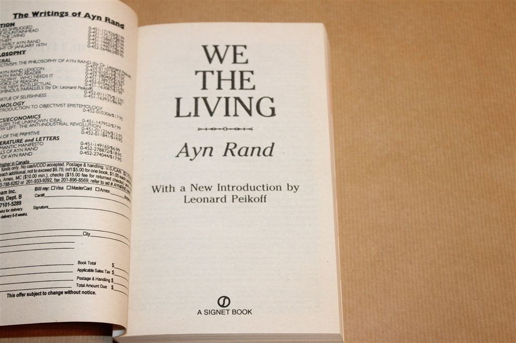 We the Living — Ayn Rand, 60th Anniversary Edition 1996, Boeken, Ophalen of Verzenden, Zo goed als nieuw