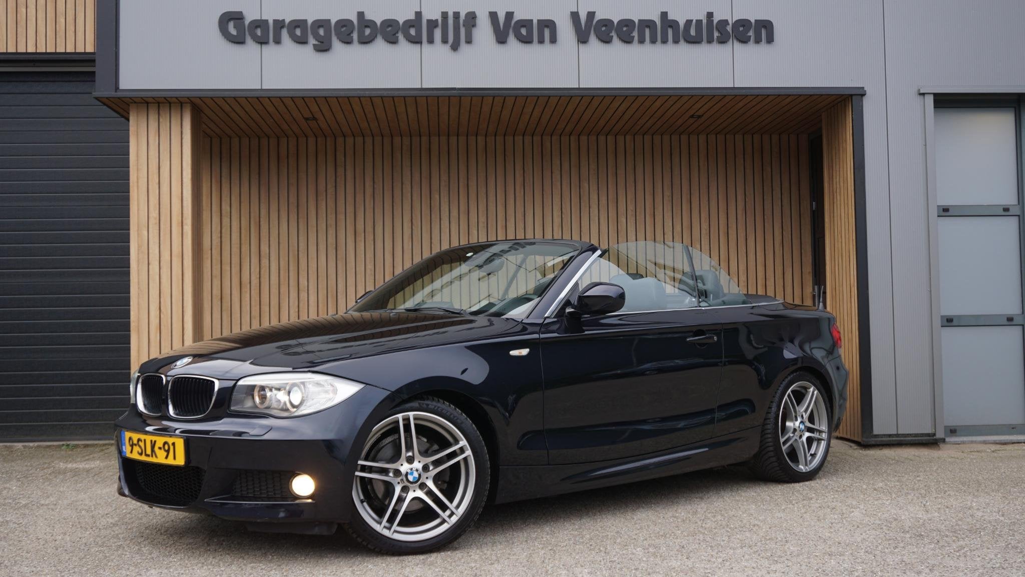 BMW 1-serie Cabrio 118i 143pk Automaat M Sport Edition Leder, Auto's, BMW, Euro 5, Achterwielaandrijving, Cabriolet, 4 stoelen