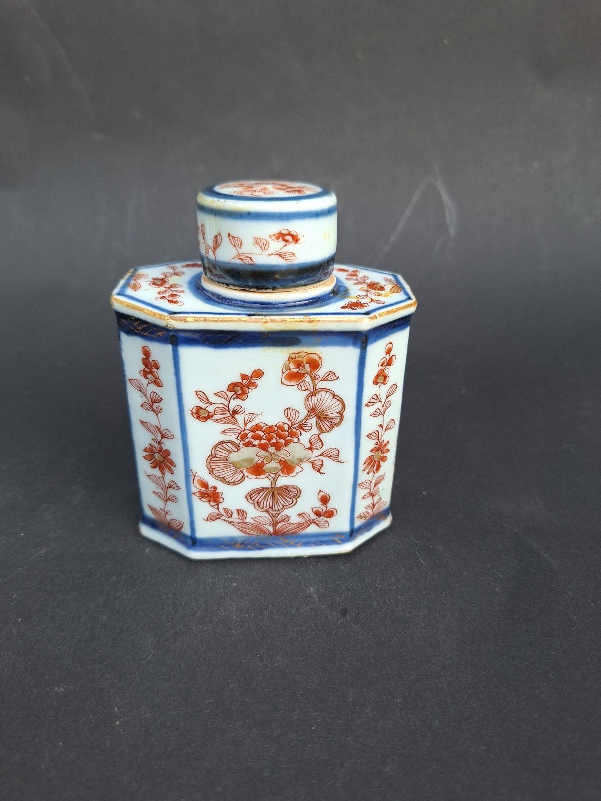 Kangxi theebus melk en Bloed 18e eeuw Chinees Porselein, Ophalen of Verzenden