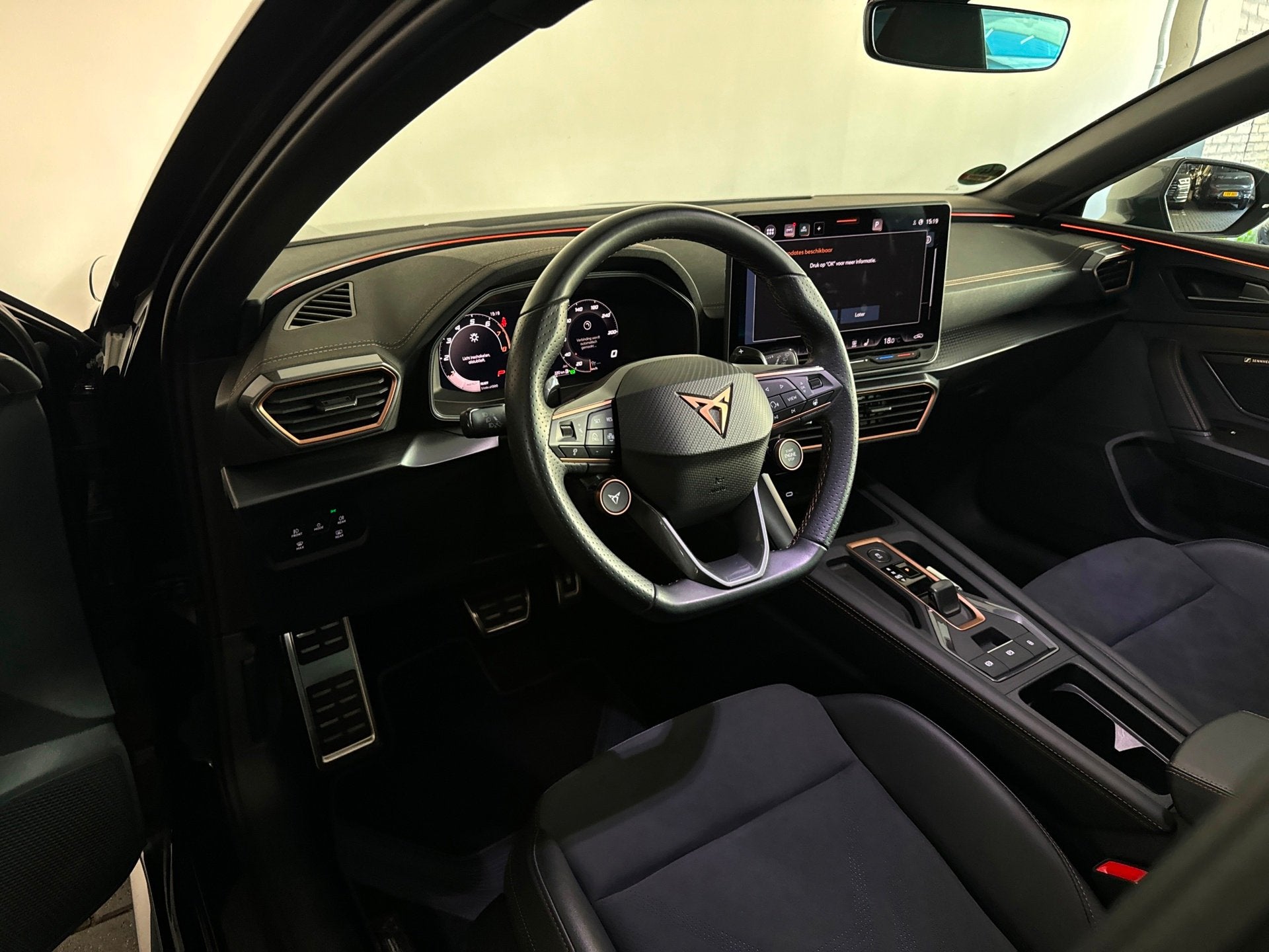 Cupra Leon Sportstourer 1.5 TSI e-Hybrid Business Pano|Sennh, Auto's, Dealer onderhouden, 77 km/l, Euro 6, 4 cilinders
