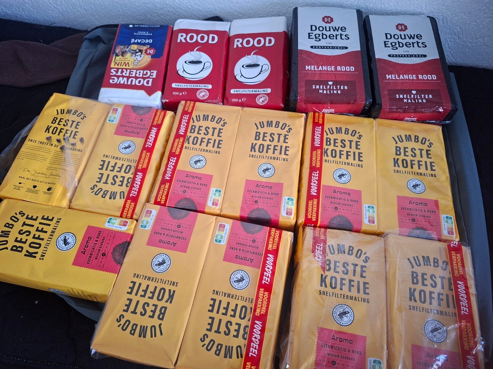 Gemalen koffie, Ophalen