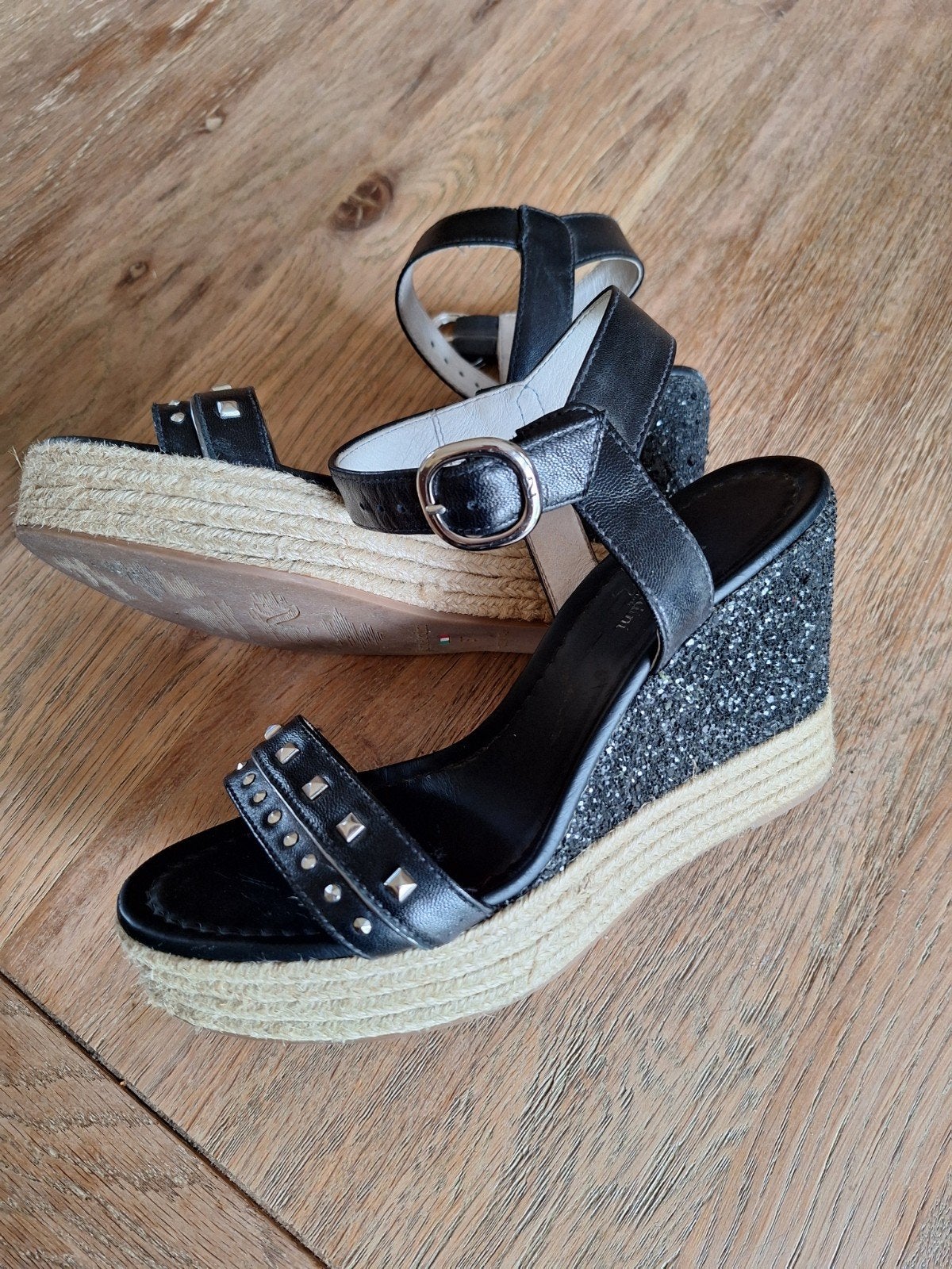 Nero Giardini sandalen met sleehak, maat 37, Zwart, Sandalen of Muiltjes, Ophalen of Verzenden, Nero Giardini