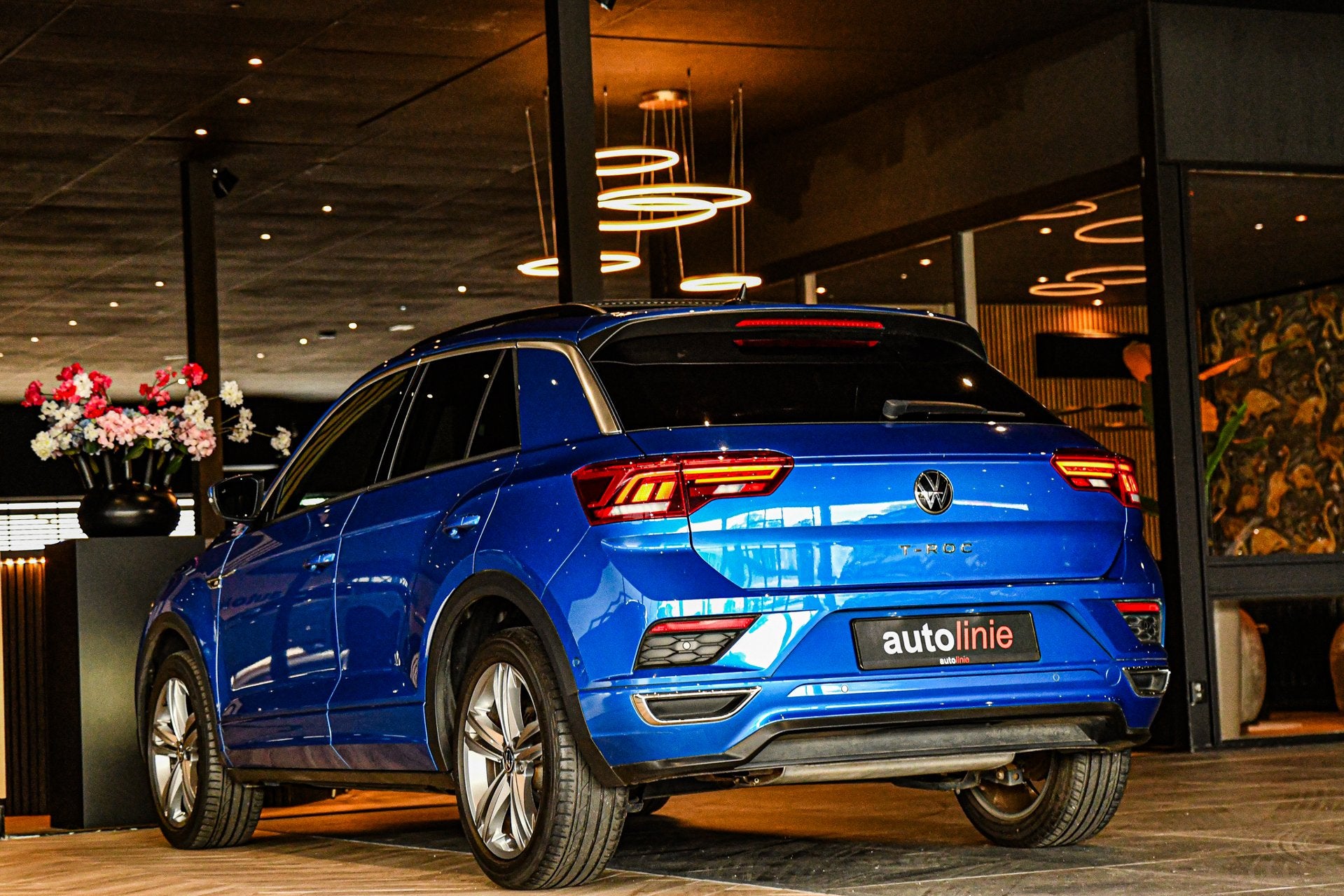 Volkswagen T-Roc 1.5 TSI 2x R-Line, Pano, ACC, Virtual, Came, Auto's, Dealer onderhouden, Zwart, 4 cilinders, 150 pk