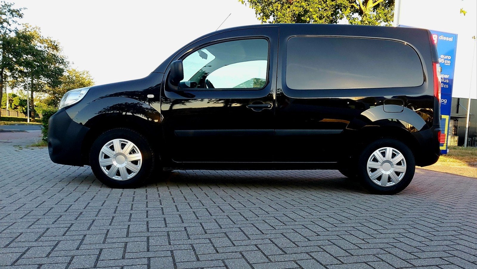 NAP!!Renault Kangoo 1.5 DCI Express Comfort, Voorwielaandrijving, Stof, Zwart, 4 cilinders