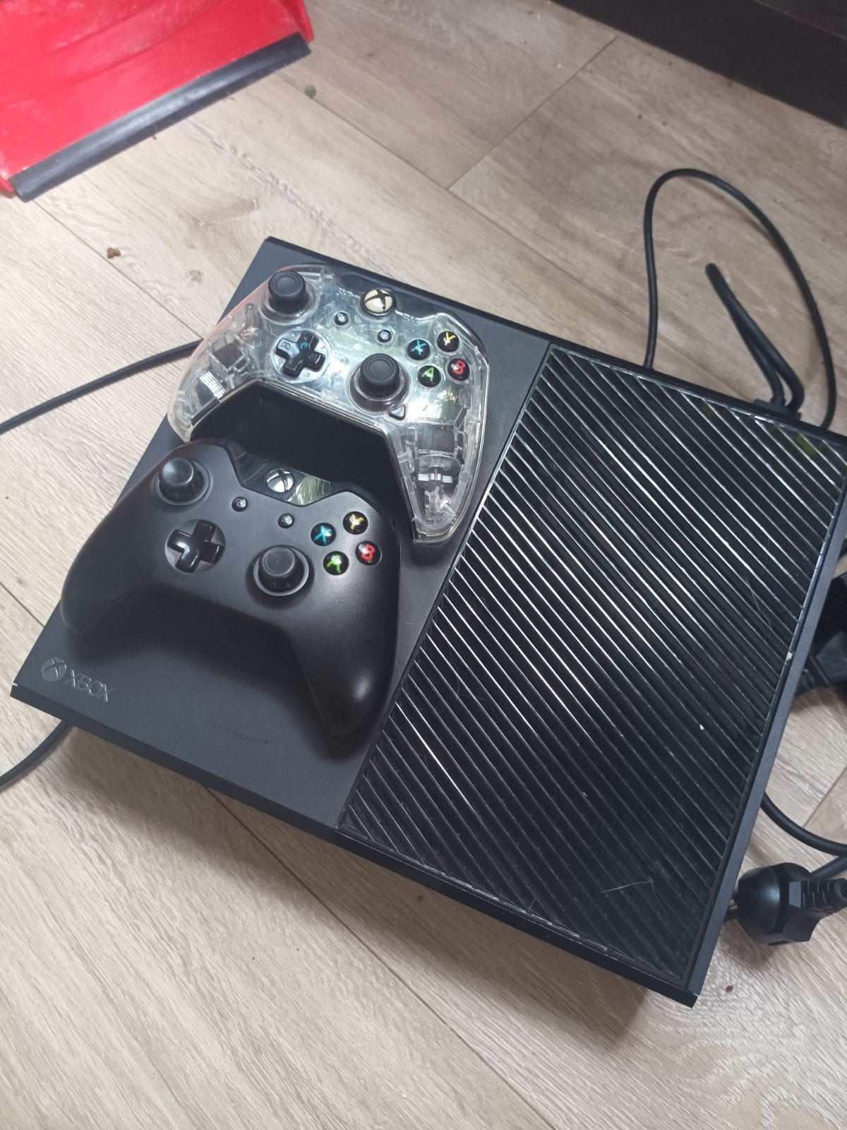 Xbox One met 2 controllers, Ophalen