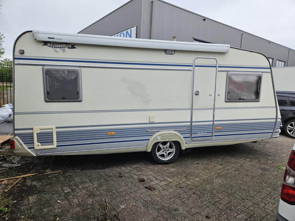 TEC Weltbummler Caravan met Thule Omnistor Luifel, Vast bed, Rondzit, Mover, Particulier