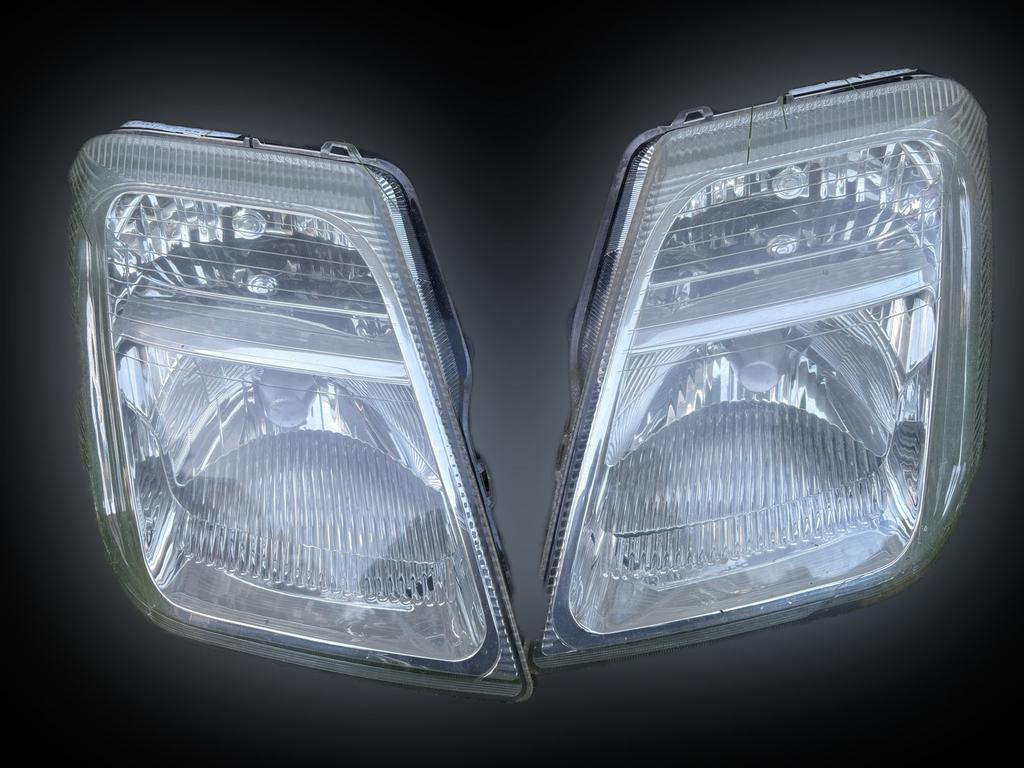 Koplampen Citroën C2 - Set Links en Rechts, Auto-onderdelen, Verlichting, Ophalen of Verzenden, Gebruikt, Citroën
