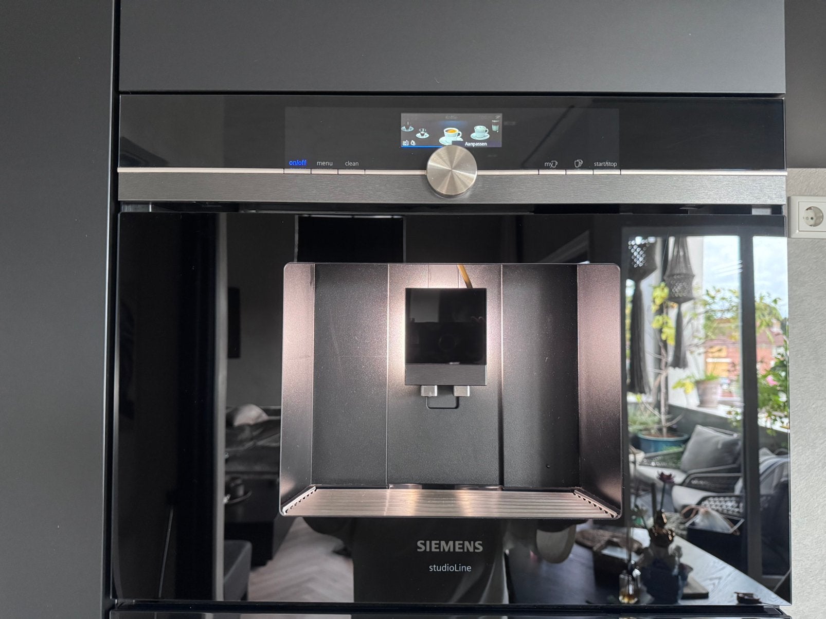 Siemens StudioLine iQ700 inbouw koffiemachine CT836LEB6/08, Ophalen, Gebruikt, Overige modellen, Koffiebonen