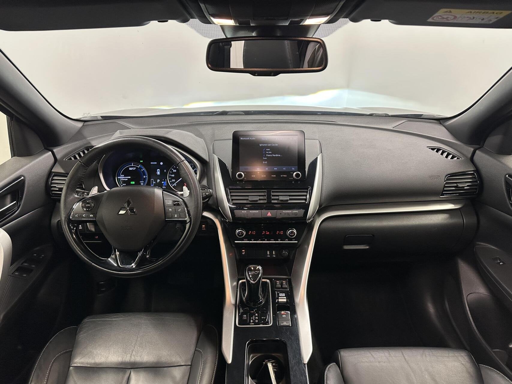 Mitsubishi Eclipse Cross 2.4 PHEV Executive PANO LEER CAMERA, Auto's, Automaat, 188 pk, 4 cilinders, Met garantie (alle)