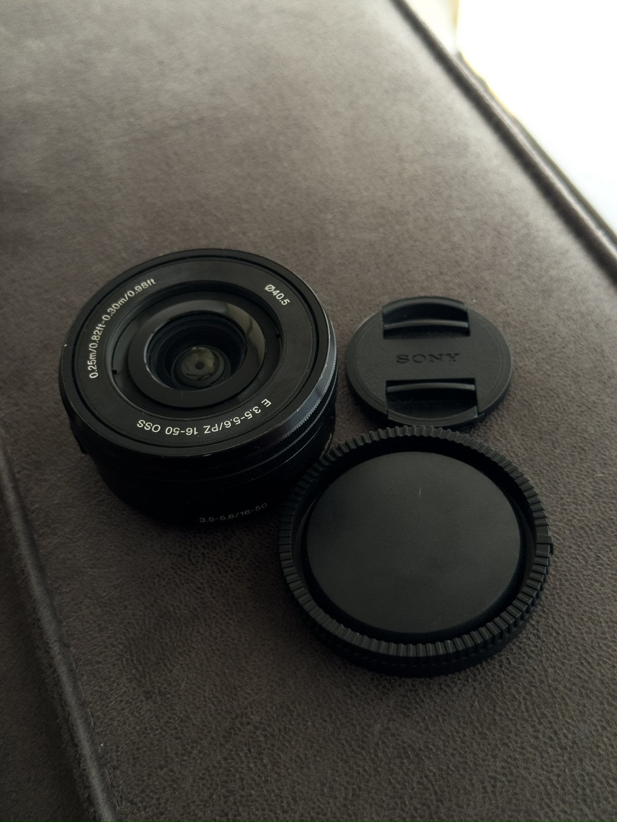 Sony APS-C Kitlens 16-50mm f3.5-5.6 OSS, Sony E-mount, Gebruikt, Sony, Autofocus