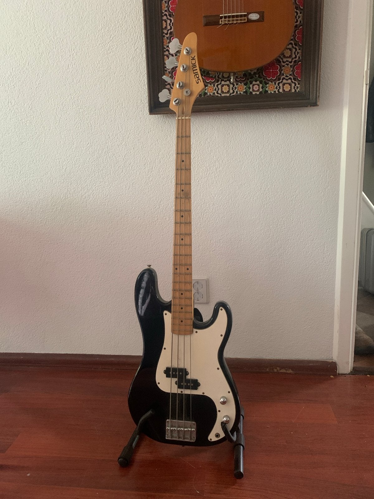 Samick basgitaar - Zwart, zo goed als nieuw, Ophalen of Verzenden, Zo goed als nieuw, Elektrisch, 6-snarig