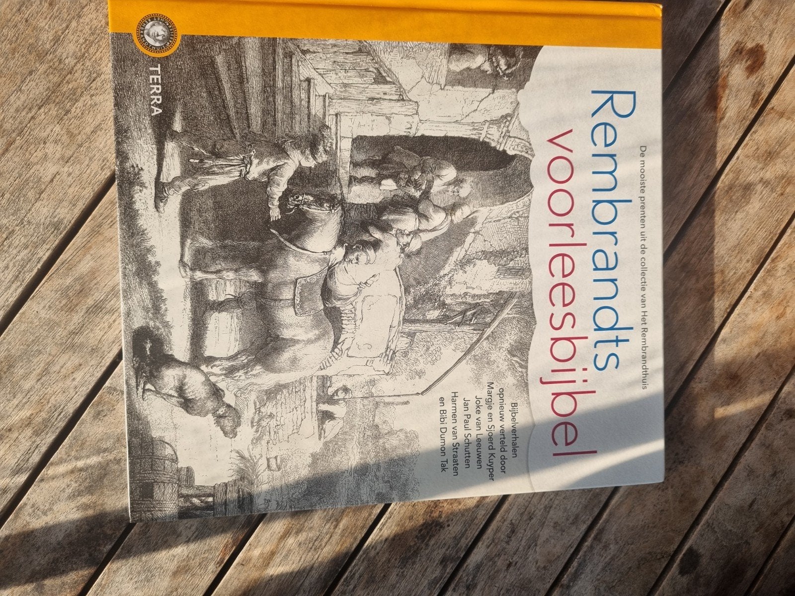 Rembrandts voorleesbijbel - De mooiste Bijbelverhalen, Boeken, Ophalen of Verzenden, Zo goed als nieuw, Terra