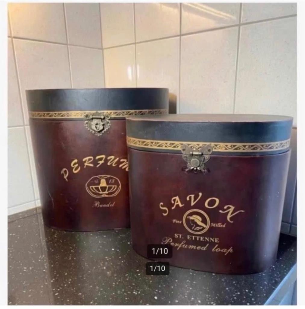 2 Brocante dozen “Savon””perfume” Ovaal, Hg.pr.p.set, Minder dan 50 cm, Gebruikt, 50 tot 100 cm, Ophalen of Verzenden