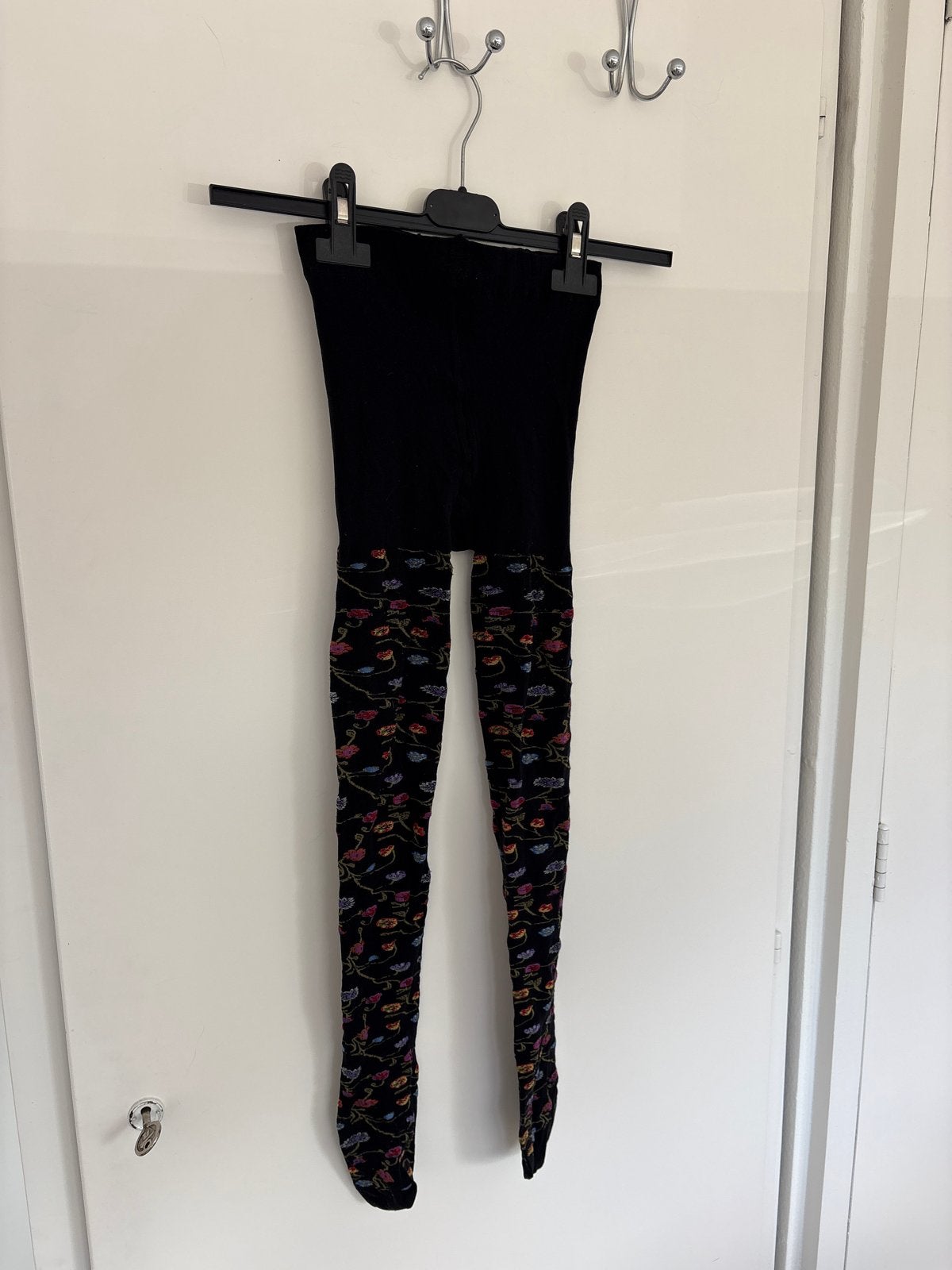 Panty met bloemenprint - Maat L, Kleding | Dames, Zwart, Ophalen of Verzenden, Maat 44/46 (L), Panty