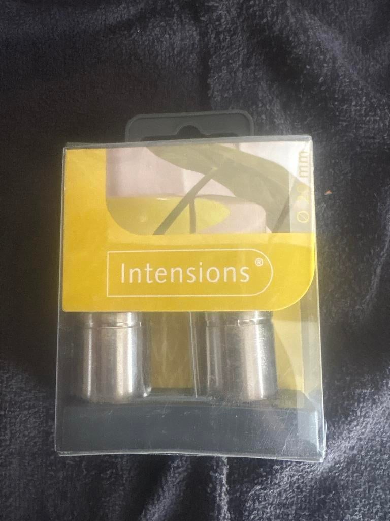Intensions 2 knoppen cilinder ribbel kort rvs-kl 20mm, Ophalen of Verzenden, Zo goed als nieuw