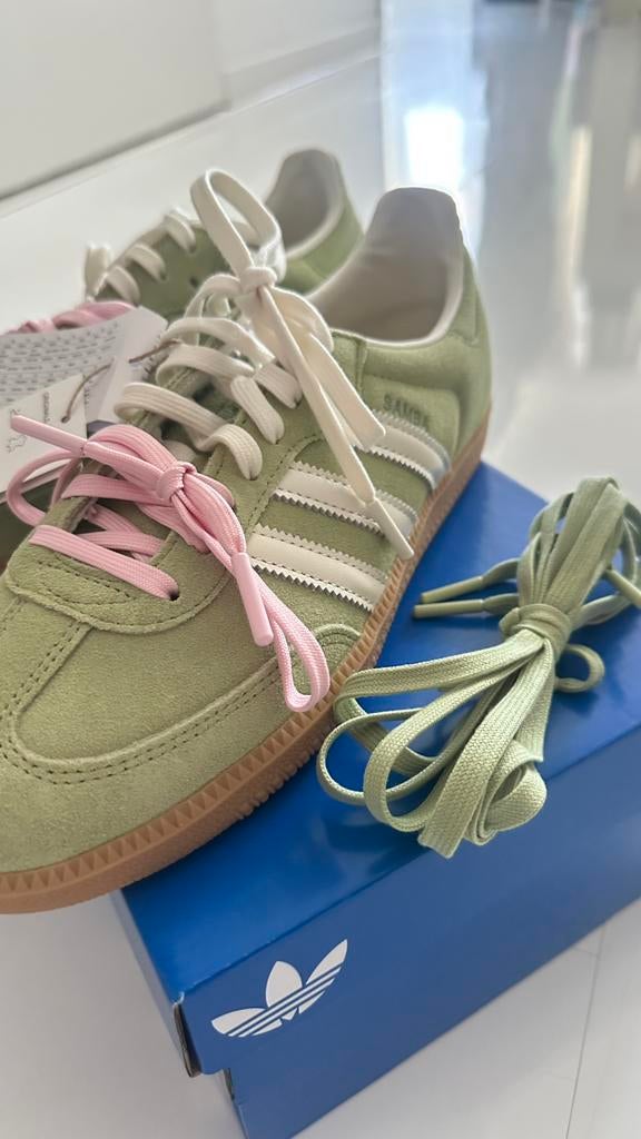 Adidas Molly Mae maat 42, Kleding | Heren, Schoenen, Overige kleuren, Nieuw, Ophalen of Verzenden, Sneakers of Gympen