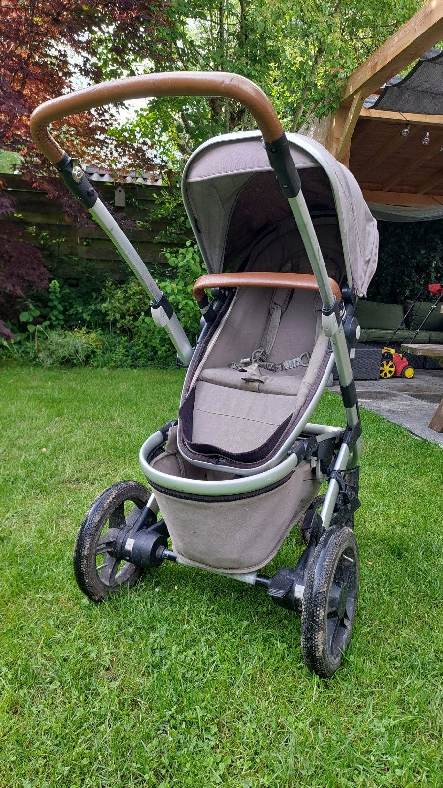 Joolz Geo kinderwagen met reiswieg en accessoires, Kinderen en Baby's, Kinderwagens en Combinaties, Ophalen, Gebruikt, Overige merken