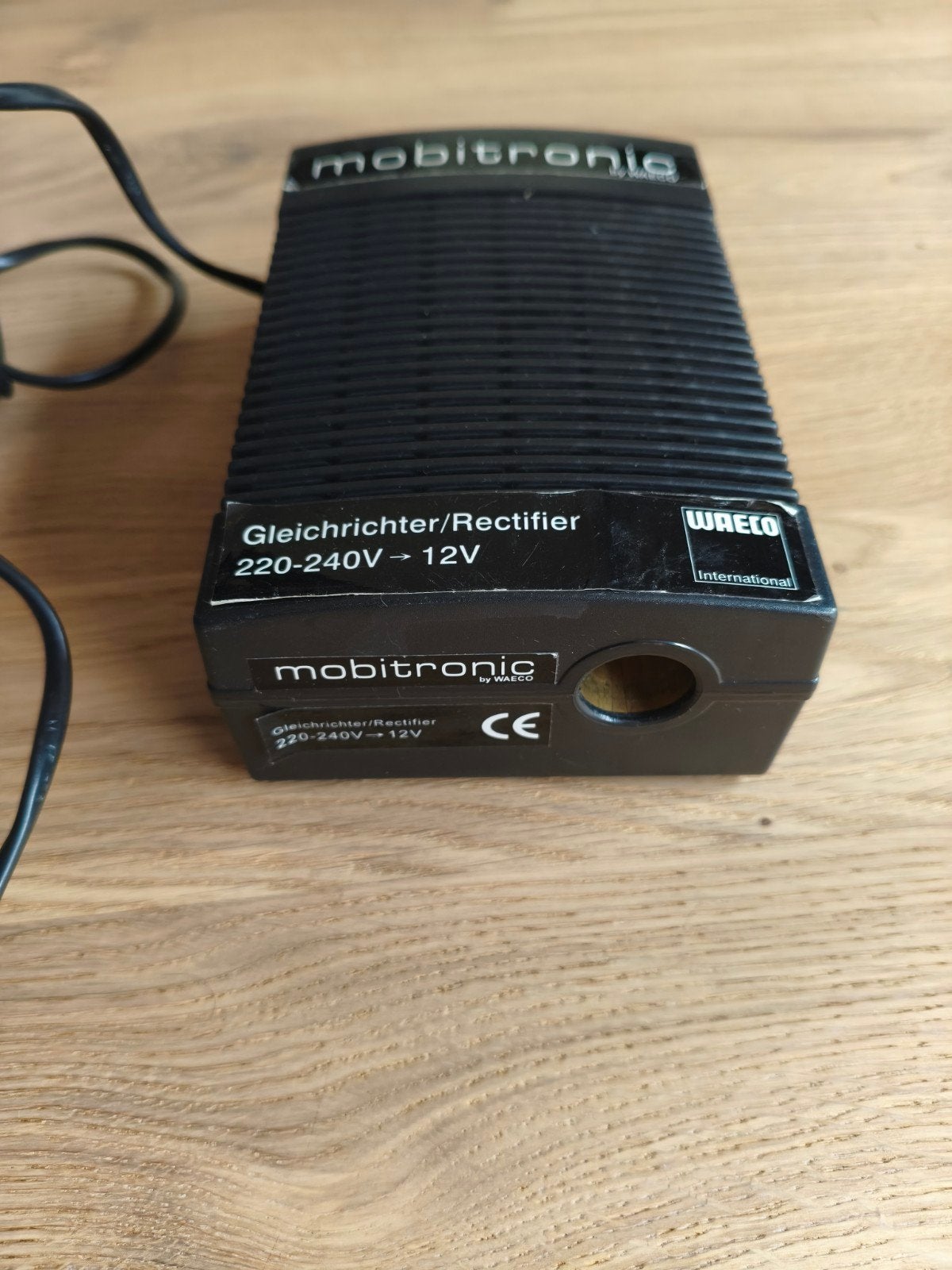 Waeco Mobitronic 220-240V naar 12V omvormer/gelijkrichter, Ophalen of Verzenden, Gebruikt
